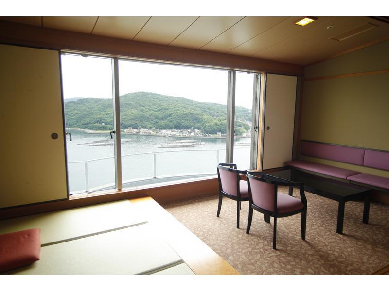Toba Seaside Hotel Exterior photo