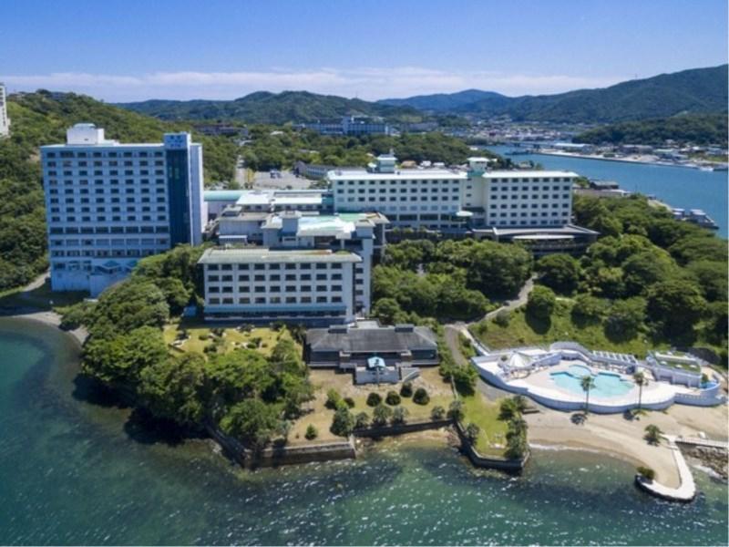 Toba Seaside Hotel Exterior photo